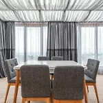 Sea Horizon - 1br Free Parking