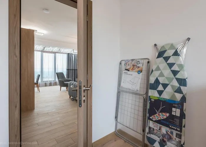 Sea Horizon - 1br Free Parking Apartment *